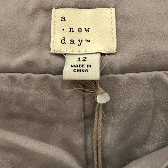 A New Day Women's Relaxed Leg High Rise Silver Sequin Trouser Pants Size 12 NEW - Picture 13 of 13